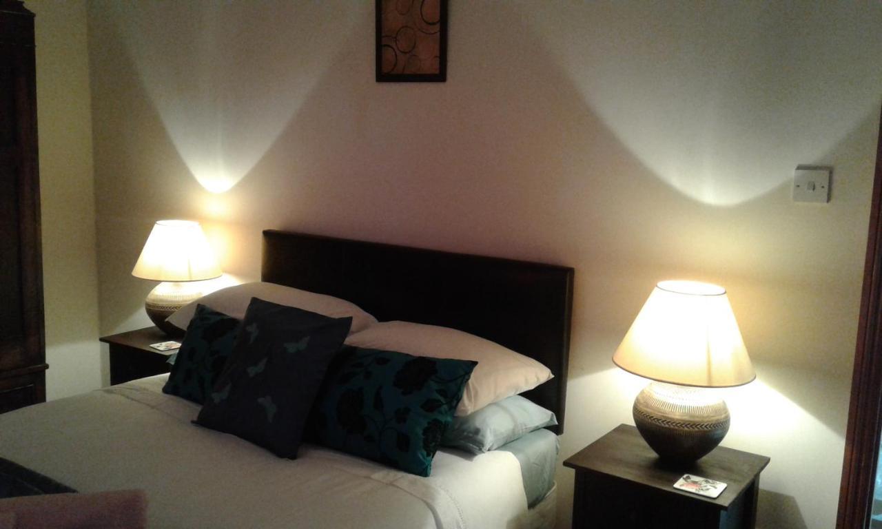 Woodpeckers Cottage B&B Pett Buitenkant foto
